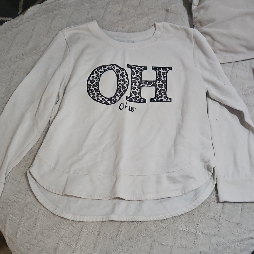 Bundle Sale | State of Mind Woman White Long Sleeve Sweatshirt Size Large
